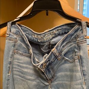 American eagle outfitters size 4